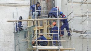 Russian Academy of Sciences Sociologists Propose Simplified Migrant Hiring Procedures for Small Businesses
